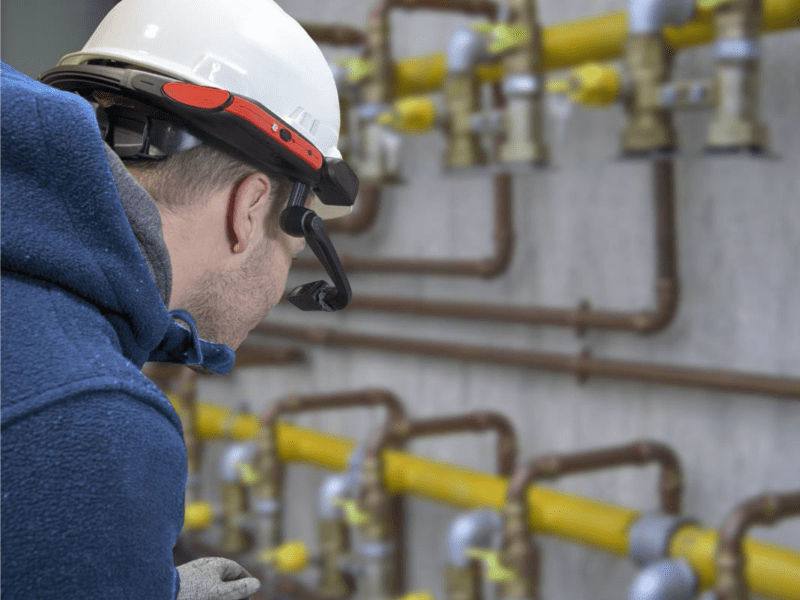 Italgas Chooses RealWear’s HMT-1Z1 Wearable Solution with OverIT Field Services Management Software